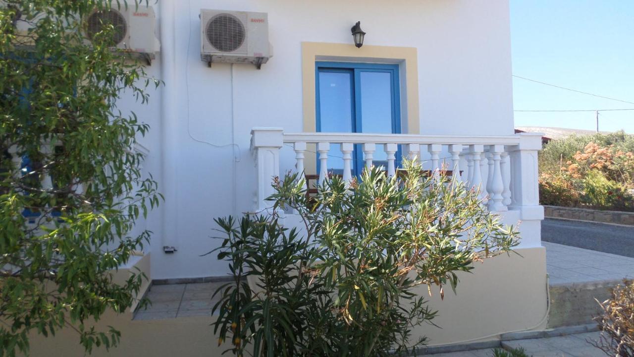 Aeriko Hotel Apartments Agia Marina  Exterior photo