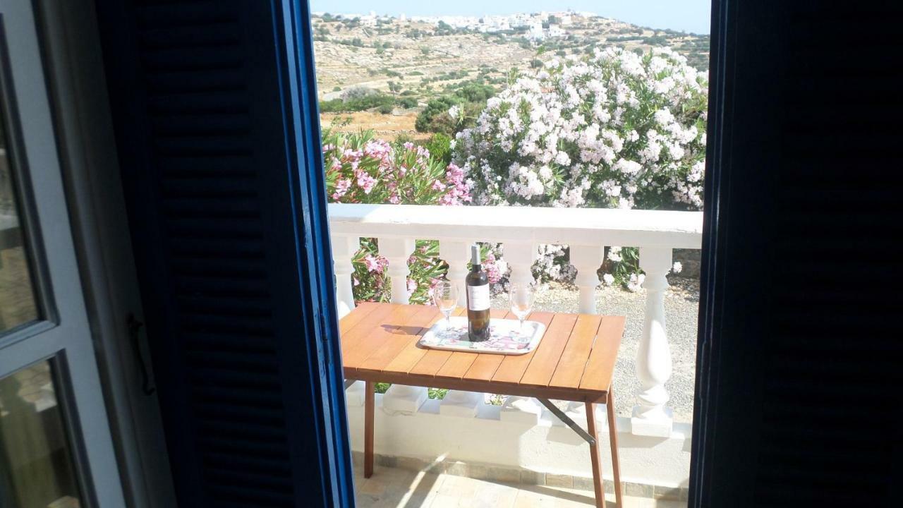 Aeriko Hotel Apartments Agia Marina  Exterior photo
